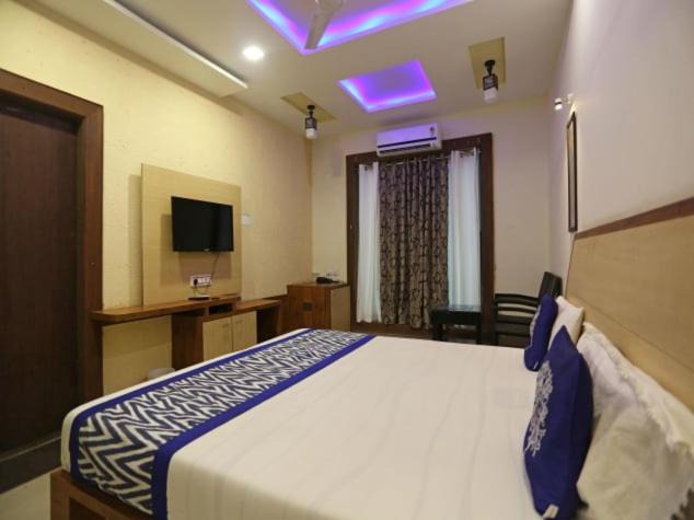 Photo of Bedroom in Mount Abu