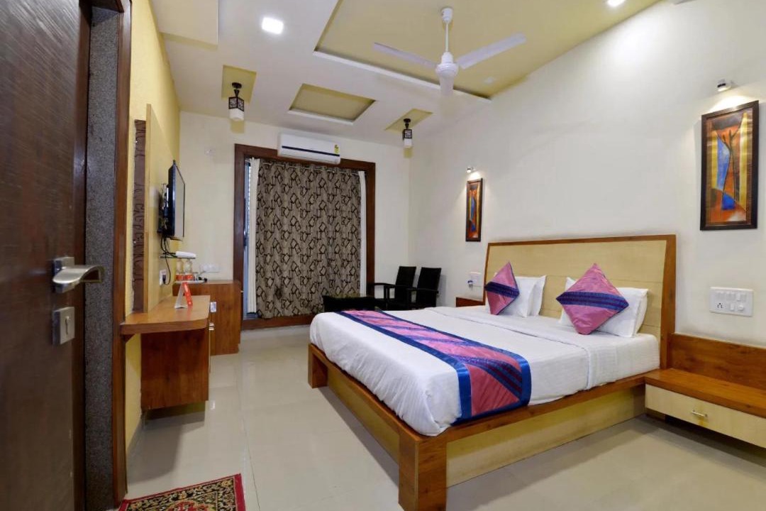 Photo of Bedroom in Mount Abu