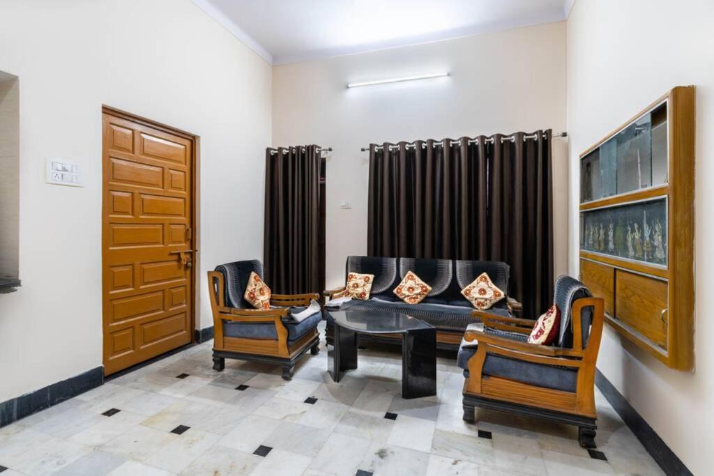 Photo of Livingroom in Udaipur