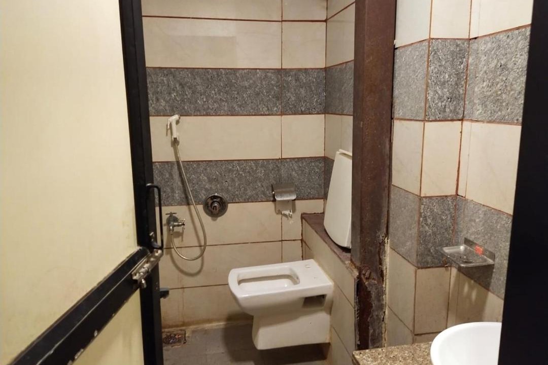 Photo of Bathroom in Sarkhej