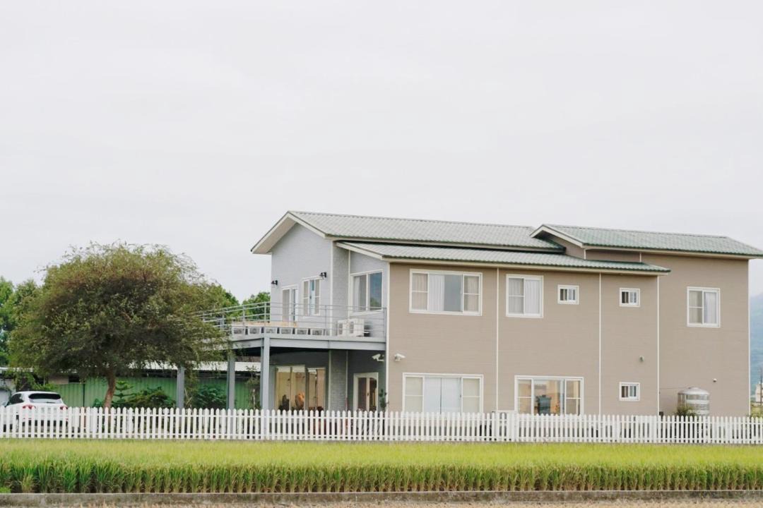 Photo of Buildings in Gongguan