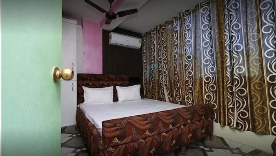 Photo of Bedroom in Rajgir
