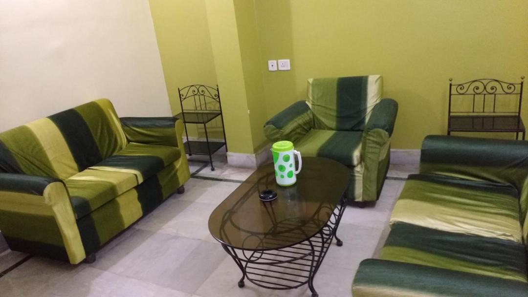 Photo of Livingroom in Tarapith