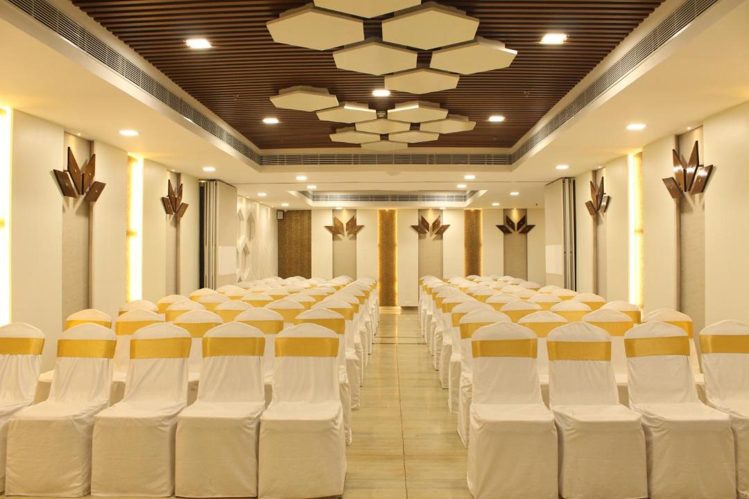 Photo of Others in Alwarpet