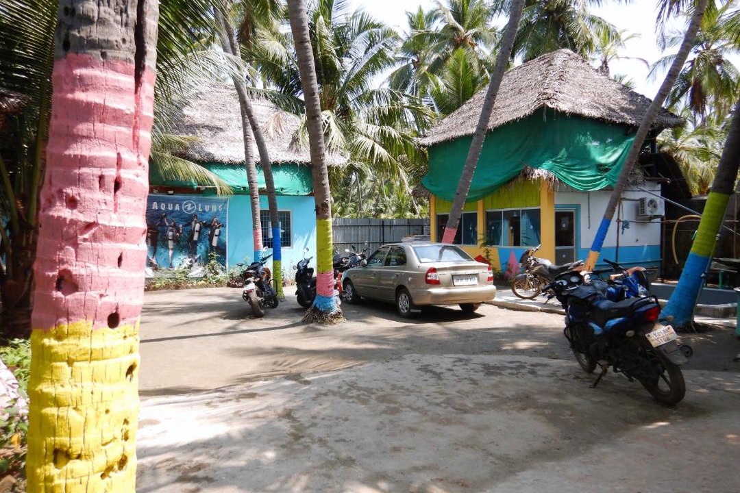 Photo of Buildings in Kalapettai
