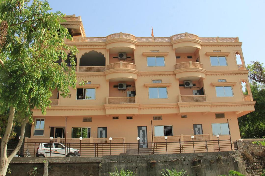 Photo of Others in Maheshwar