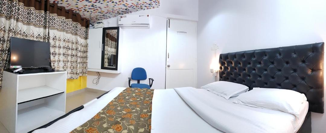 Photo of Bedroom in NIO Colony