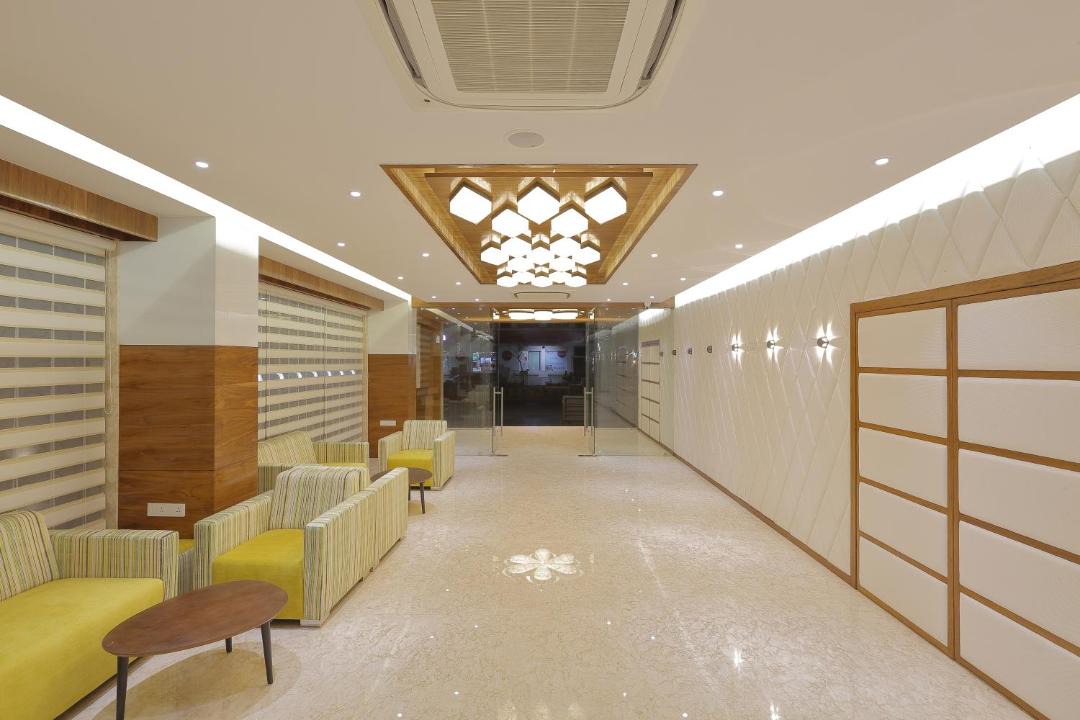 Photo of Livingroom in Navrangpura