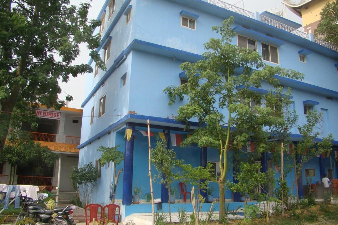 Photo of Buildings in Bodh Gaya