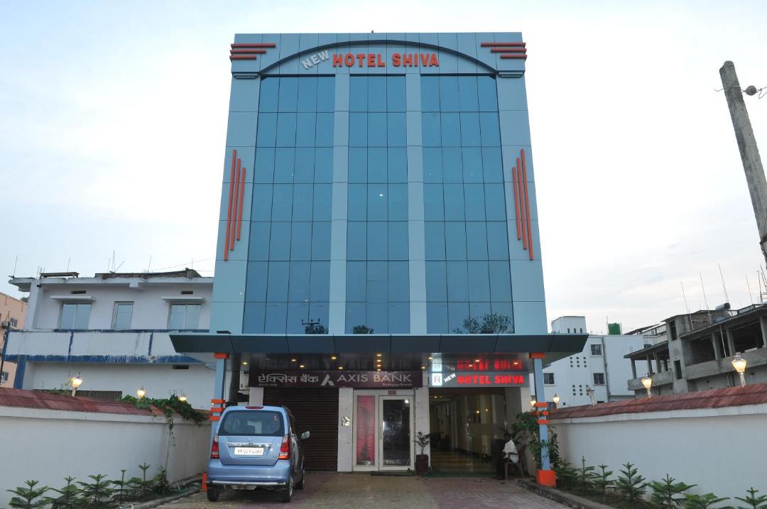 Photo of Buildings in Bodh Gaya