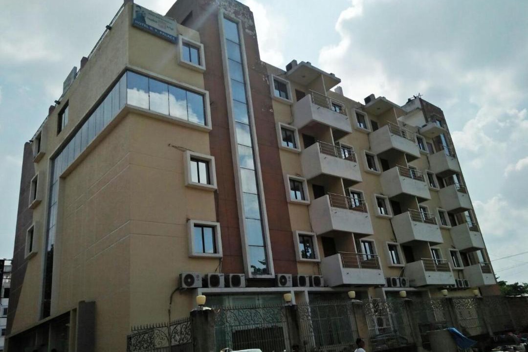 Photo of Buildings in Bodh Gaya