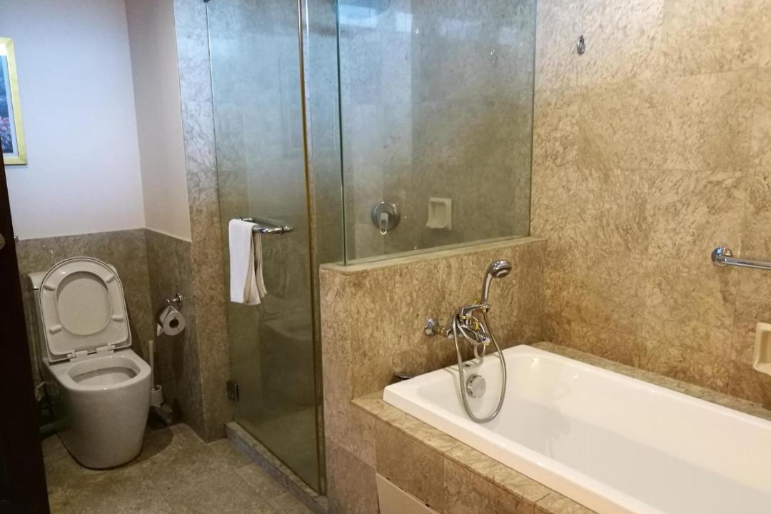 Photo of Bathroom in Imbi
