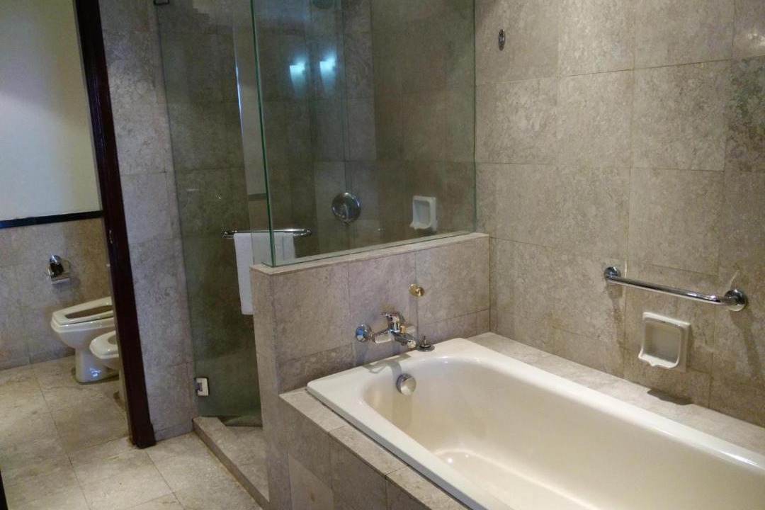 Photo of Bathroom in Imbi