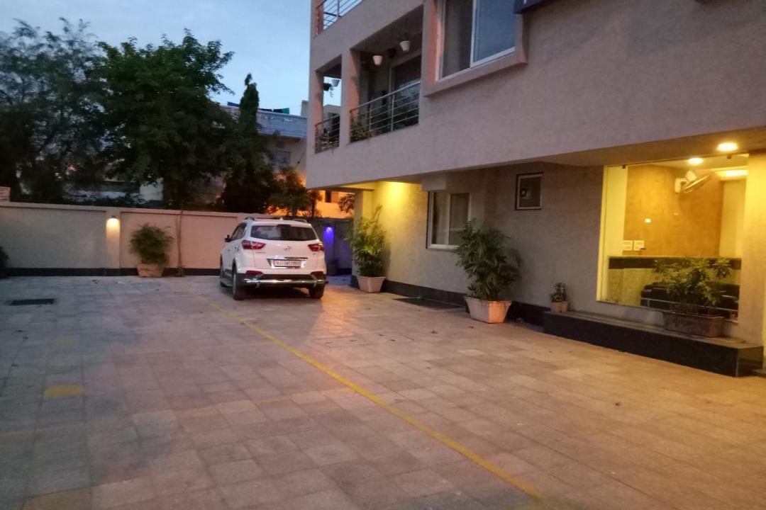 Photo of Buildings in Bani Park