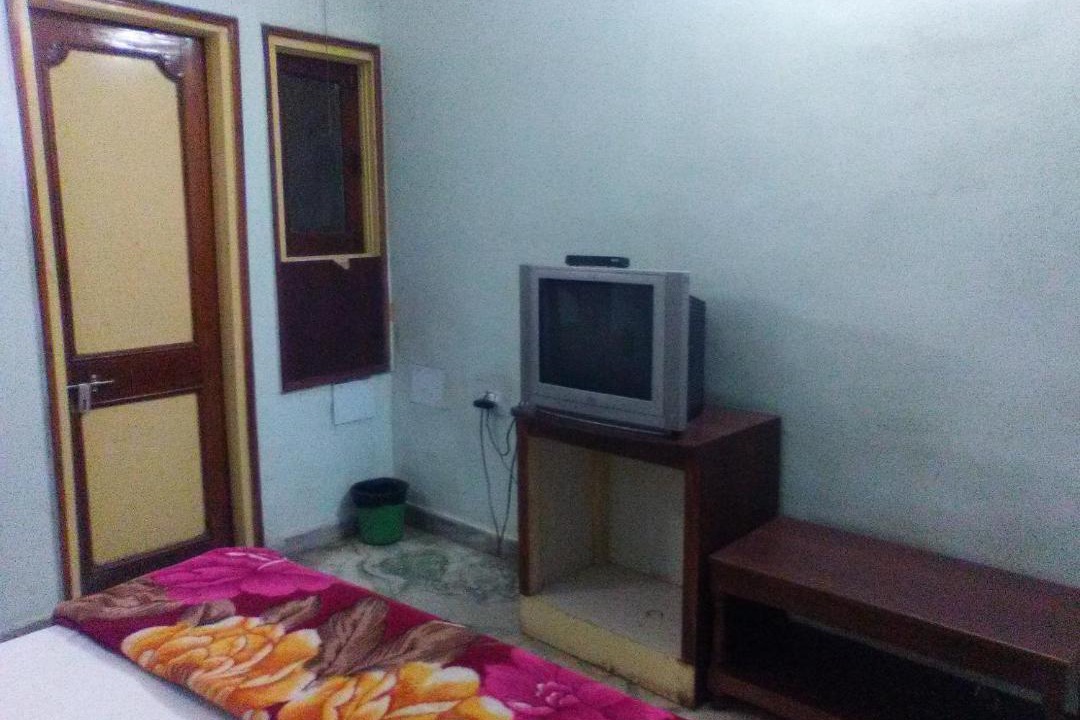 Photo of Bedroom in Bilaspur