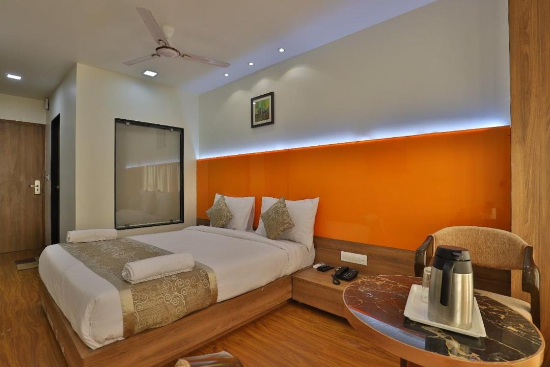 Photo of Bedroom in Prahlad Nagar