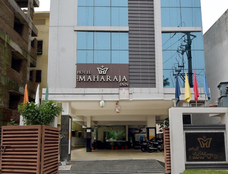 Photo of Buildings in Dwaraka Nagar