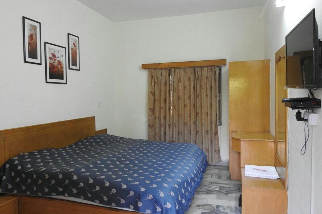 Photo of Bedroom in Mount Abu
