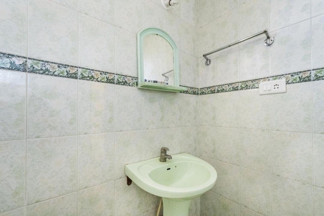 Photo of Bathroom in Sinquerim