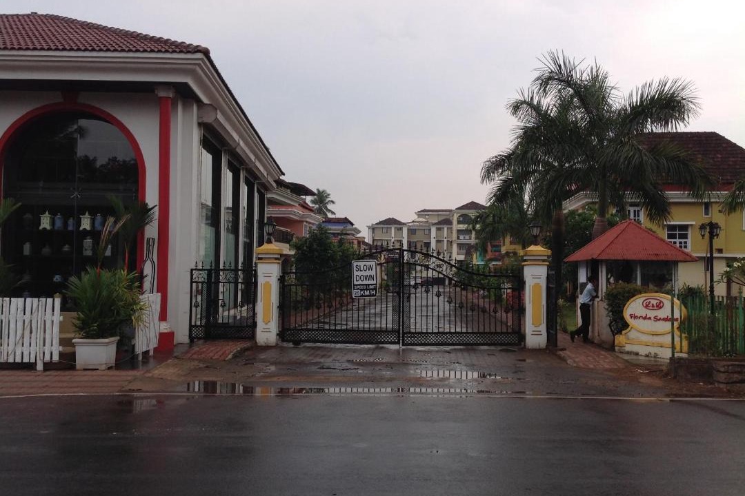 Photo of Buildings in Vanelim