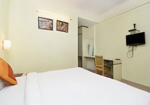 Hotel Seven Seas