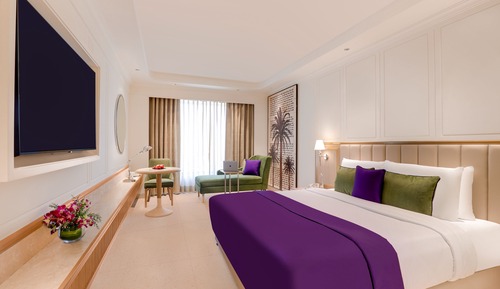 Deluxe Room, 1 King Bed