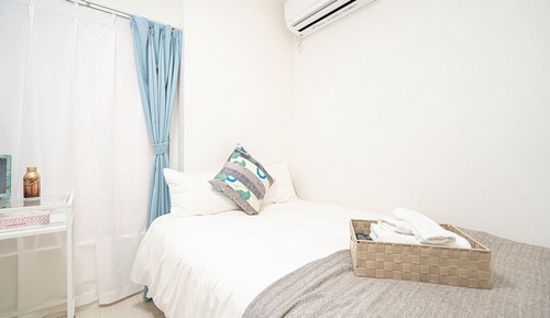 Basic Apartment, 1 Twin Bed, Microwave (102)