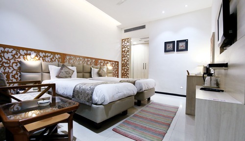 Super Executive Room