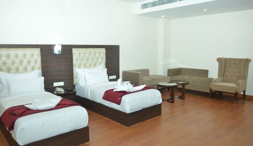 Executive Room, 1 Bedroom, Smoking, Refrigerator