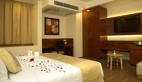 Luxury Double Room, Refrigerator, City View