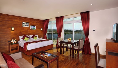 Premium Double Room, 1 King Bed, City View