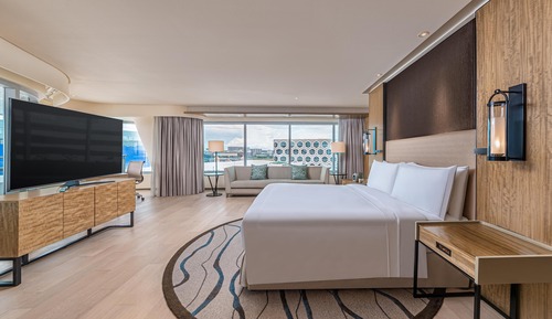 Two Bedroom Ambassador Suite-Balcony