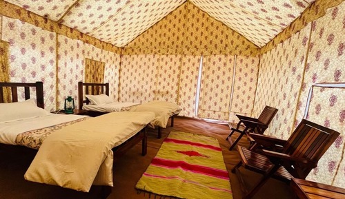 Deluxe Tent