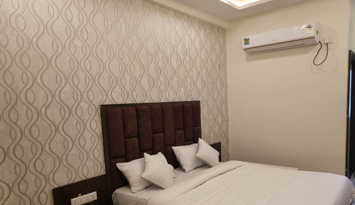 Deluxe Double Room, City View