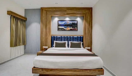 Deluxe Double Room, City View