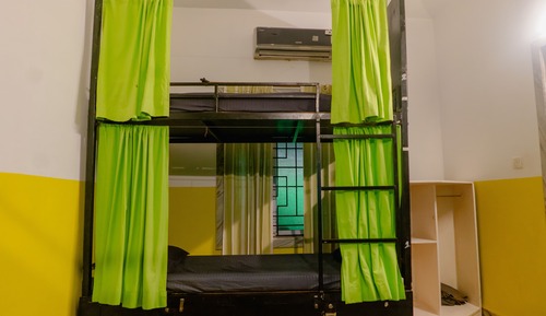Standard Shared Dormitory, Mixed Dorm