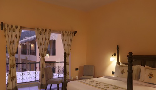 Classic Double Room, Non Smoking, Hill View