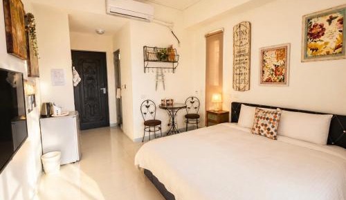 Queen Room with Balcony