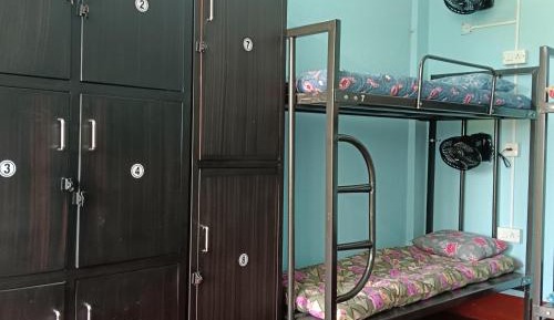 10-Bed Mixed Dormitory Room