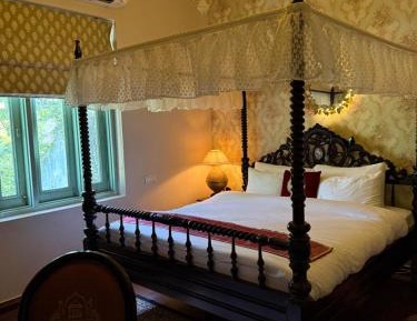 Double Room with Mountain View