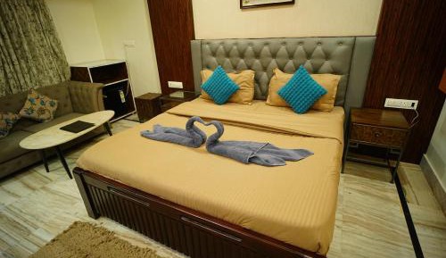Deluxe Suite