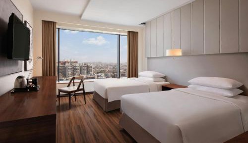 Superior Room:2 Twin Bed also with 20% Discount on Food&Beverage 
