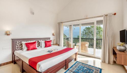 King Room with Balcony