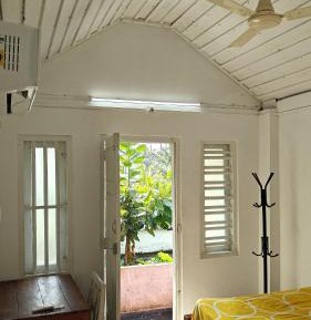 Family Room with Garden View