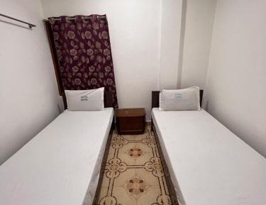Small Twin Room