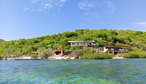Three-Bedroom Vacation Home 
