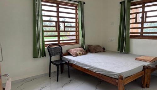 Large Double Room