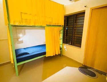 Bed in 6-Bed Mixed Dormitory Room