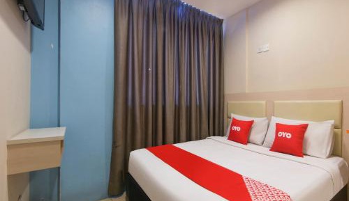 Standard Queen Room