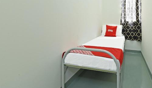 Economy Single Room
